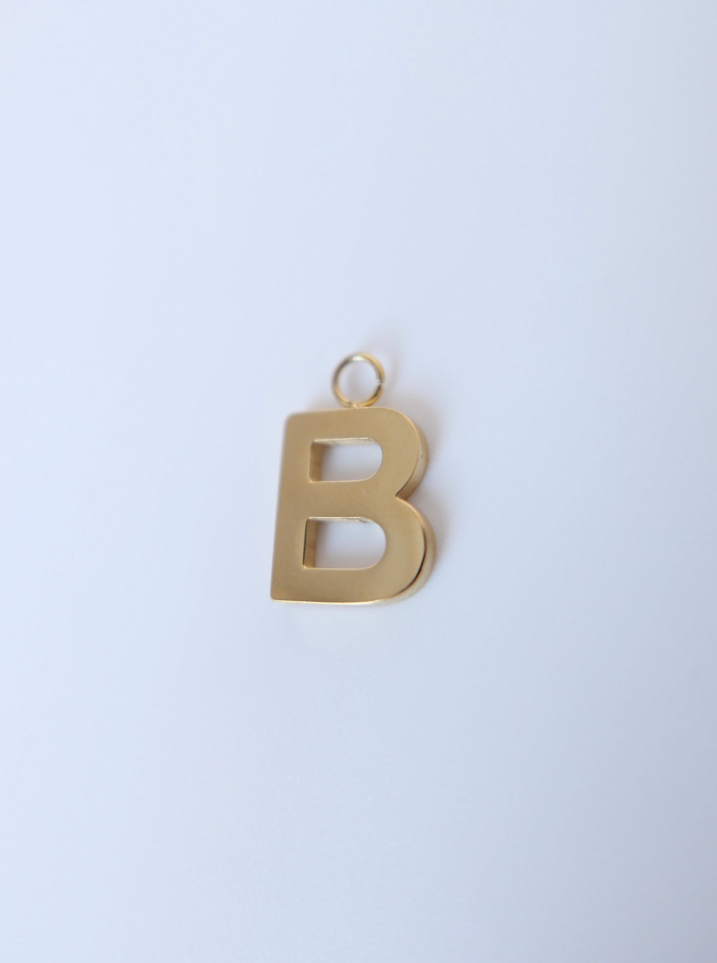 Lettre B charm