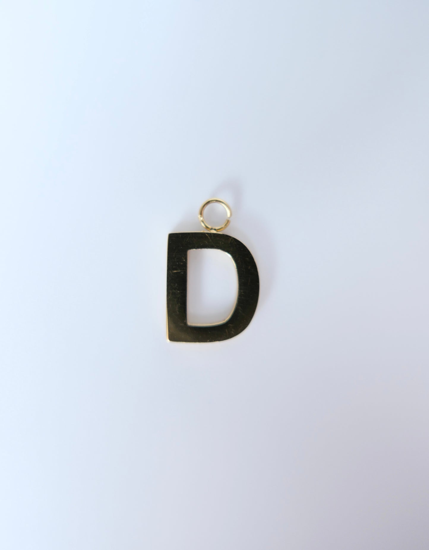 Lettre D charm
