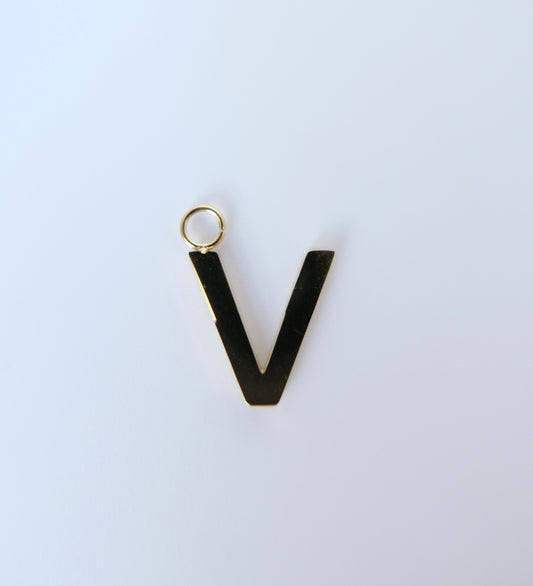 Lettre V charm