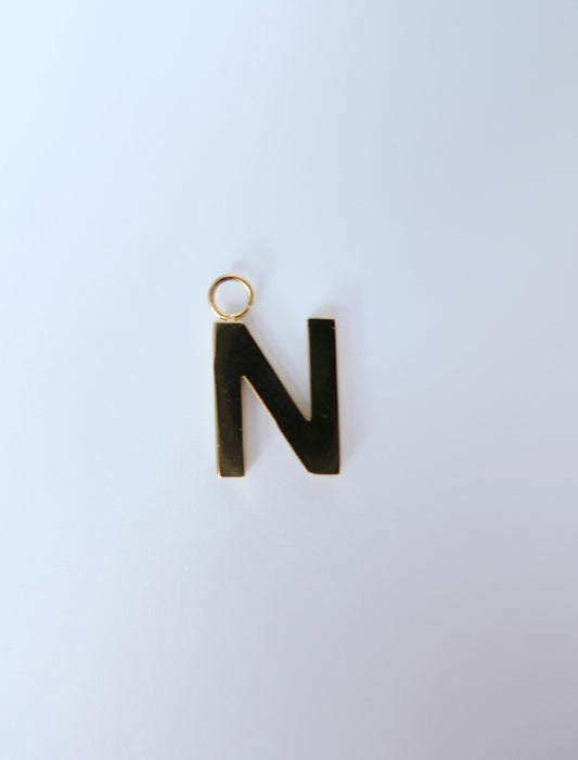 Lettre N charm