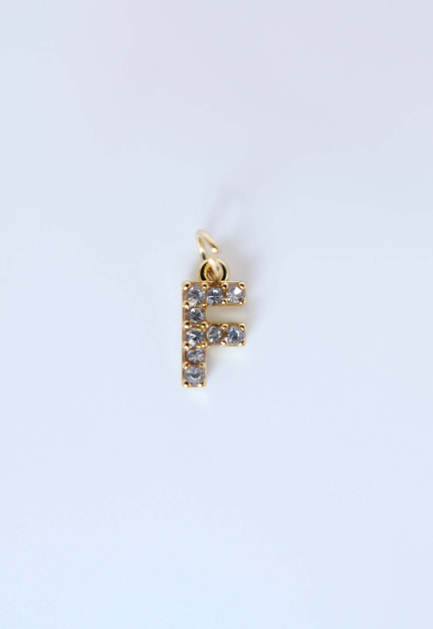 Lettre diamants F