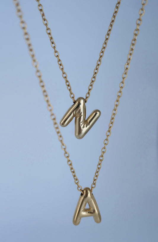 Collier lettre bulle