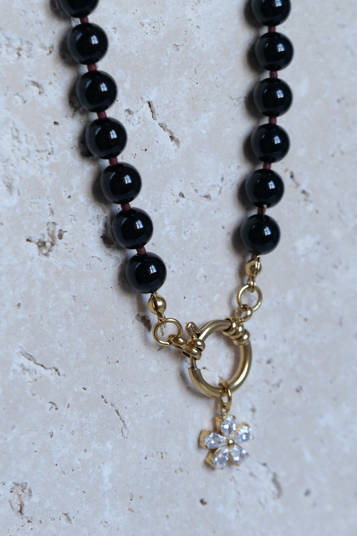 Collier Grenat